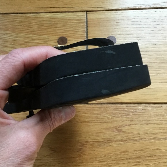 Tory Burch Zebra Thong Flip Flop Sandals - Picture 6 of 12